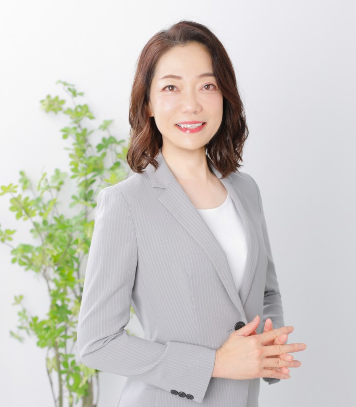 代表 深田 美代子